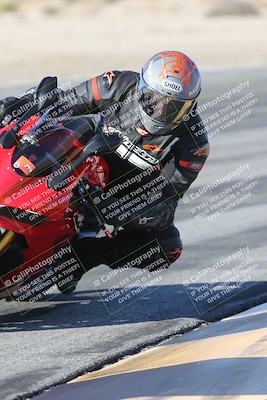 media/Nov-29-2025-TrackXperience (Sat) [[2953a387f4]]/1-Level 3/Session 2 (Turn 9 Inside)/